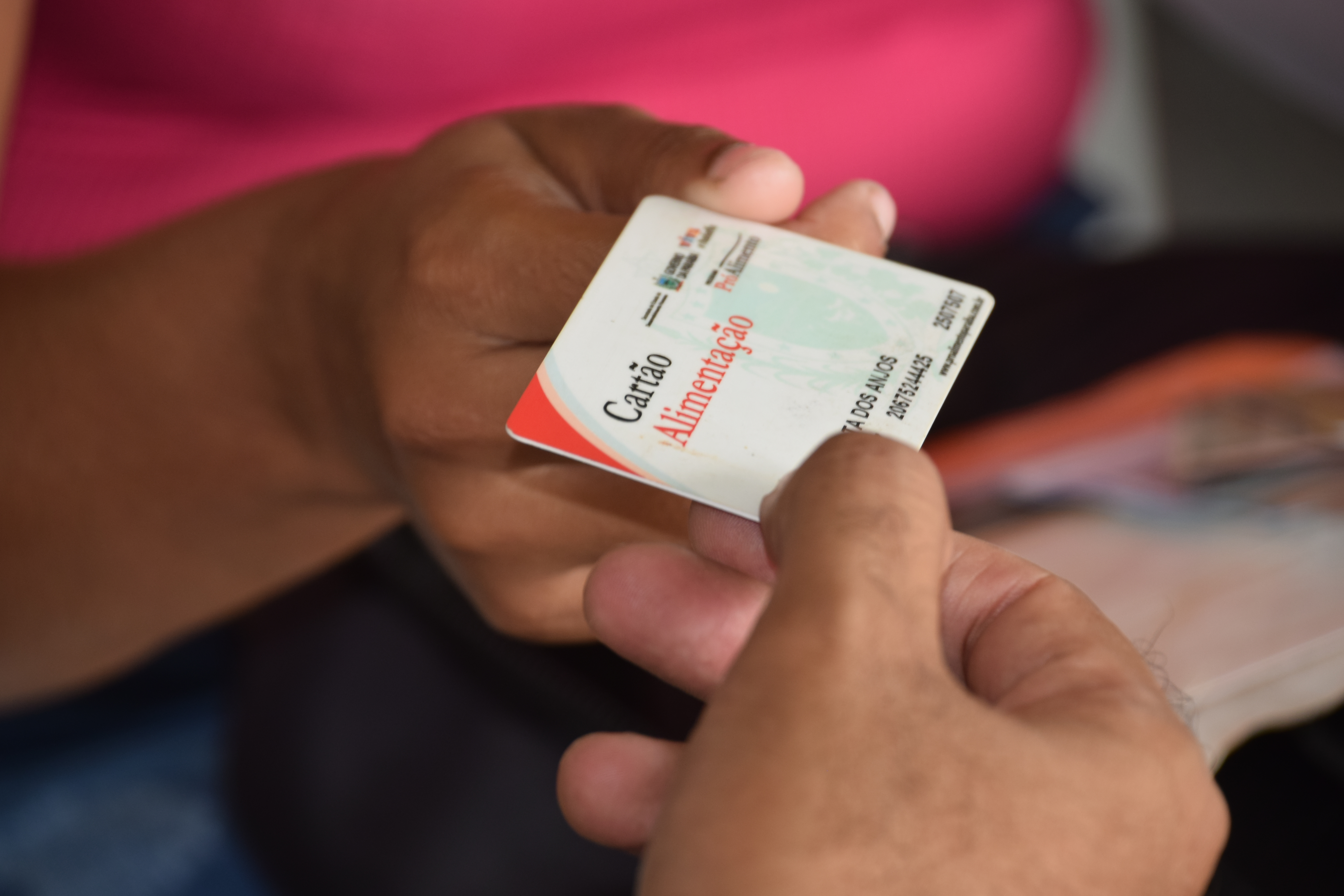 18-06-24 Atualização do Cartão Alimentação Foto-Alberto Machado  (33).JPG