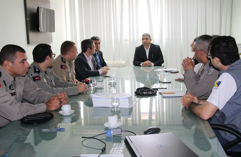 seguranca conclui estrategias do controle de municoes (2).JPG