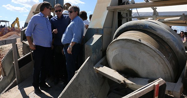 joao Visita obras da adutora TransParaiba em Boqueirao foto francisco franca (8).JPG
