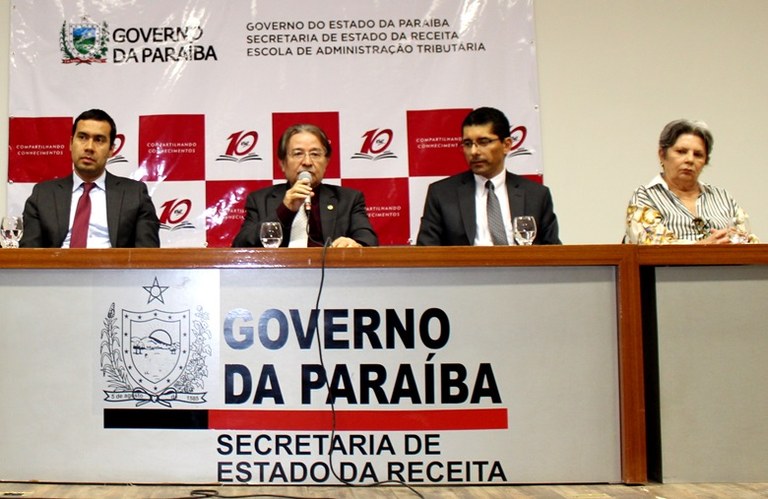Foto_Seminário_Encerramento_Profisco_2.jpg Foto_Seminário_Encerramento_Profisco_2.jpg