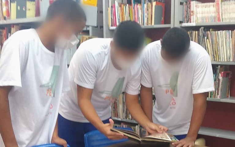 fundac projeto pe no espaco (2).jpg