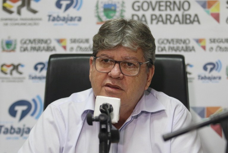 joao-azevedo-no-programa-fala-governador_foto-francisco-franca-1.jpg joao-azevedo-no-programa-fala-governador_foto-francisco-franca-1.jpg