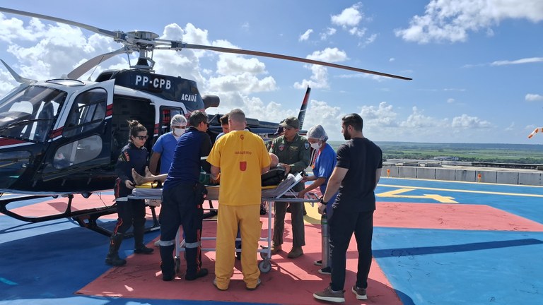 Transporte Aeromédico_ Paciente da cidade de Mari sofre infarto e é transferido para o Hospital Metropolitano.jpg Transporte Aeromédico_ Paciente da cidade de Mari sofre infarto e é transferido para o Hospital Metropolitano.jpg