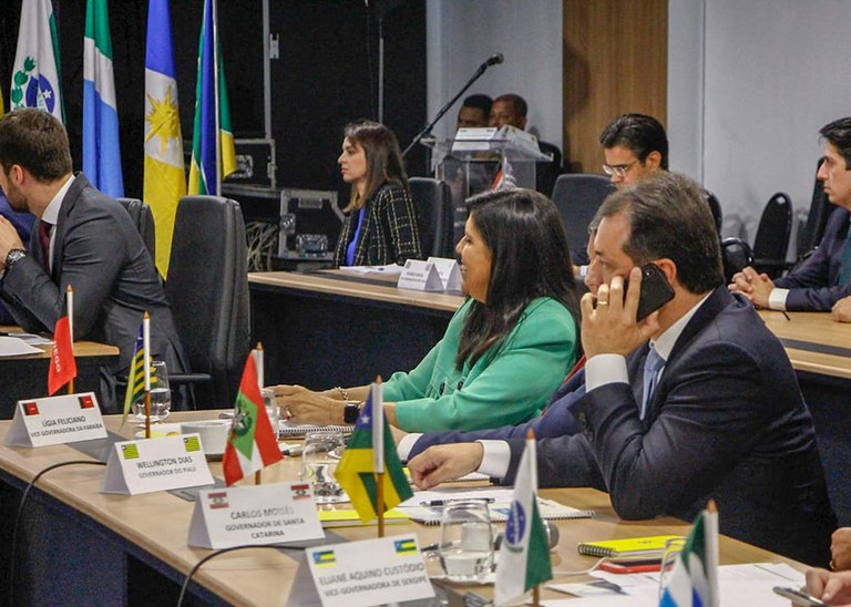 11_06_19 Fórum dos Governadores (1).jpg
