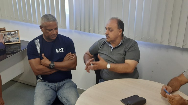 sejel zezinho do botafogo com tetrecampeao mazinho (3).jpg